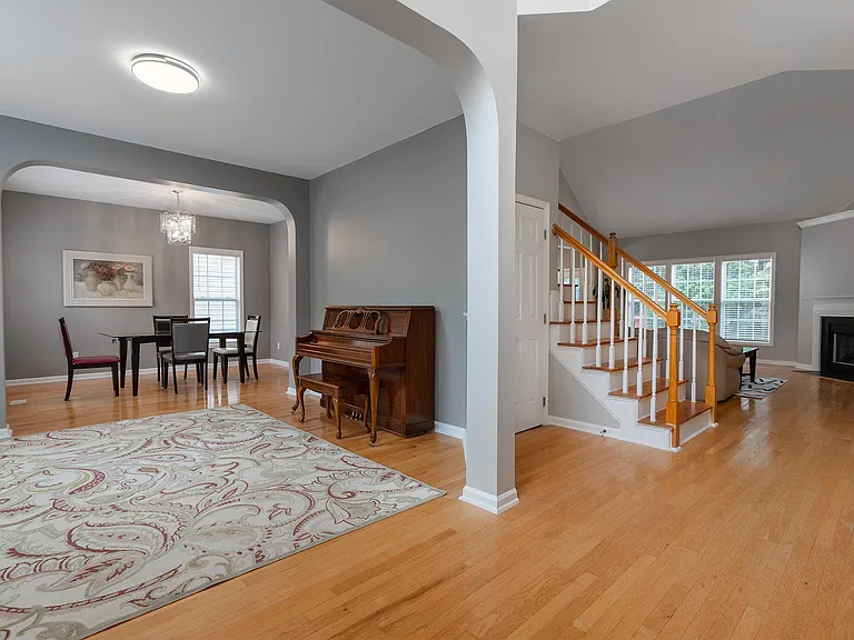 610 Park York Ln — Photo 4