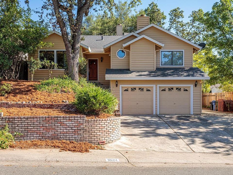 1st image of 8624 Blythe Ave