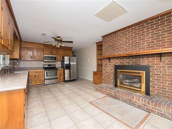 5th image of 13405 Taylor Dr
