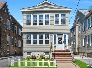 135 Rutherford Pl, Kearny, NJ 07032