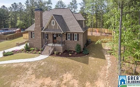 4th image of 121 Covington Place Dr