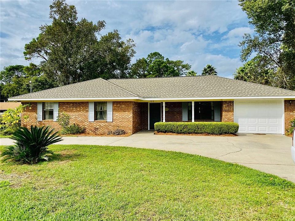 1st image of 122 Bel Air Cir