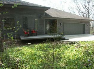 712 Falling Star Rd, Lampe, MO 65681