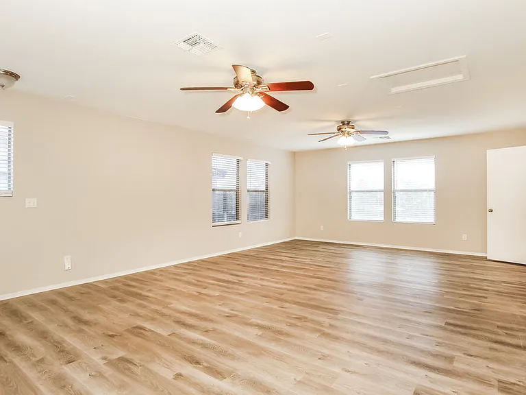 1149 E Lowell Ave — Photo 5