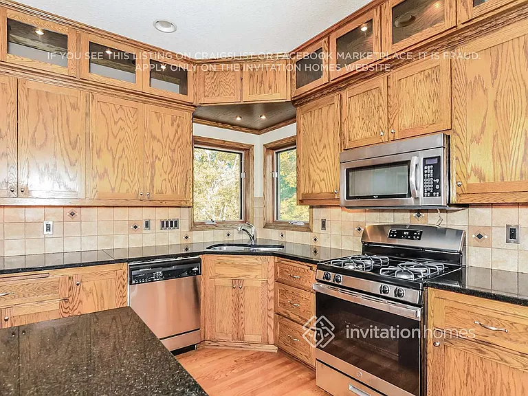 3639 103rd Trl N — Photo 10
