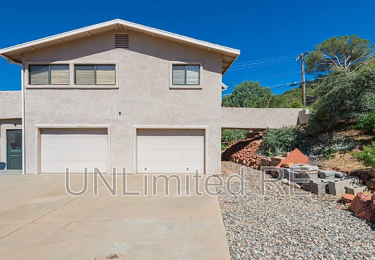 540 Panorama Blvd #B — Photo 3