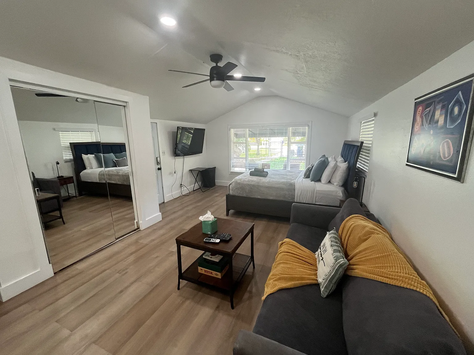 Studio, 500 sqft, $1,550 — Photo 1