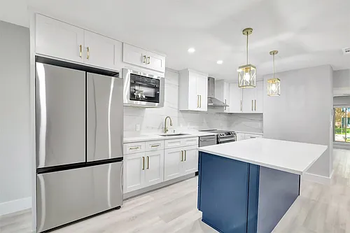 6018 E University Blvd #102 Photo 1