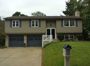 2137 Cayuga Dr, Pittsburgh, PA 15239