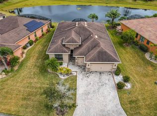 472 Villa Park Rd, Poinciana, FL 34759