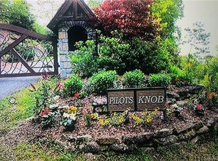 3 Chestnut Rdg LOT 3, Glenville, NC 28736