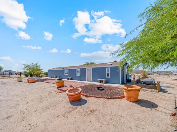 28289 E Boris St, Wellton, AZ 85356