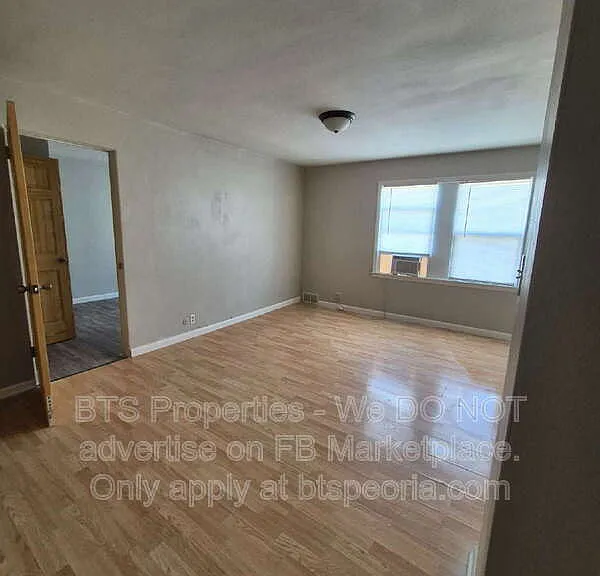 119 Vanburen Ct #6 — Photo 5