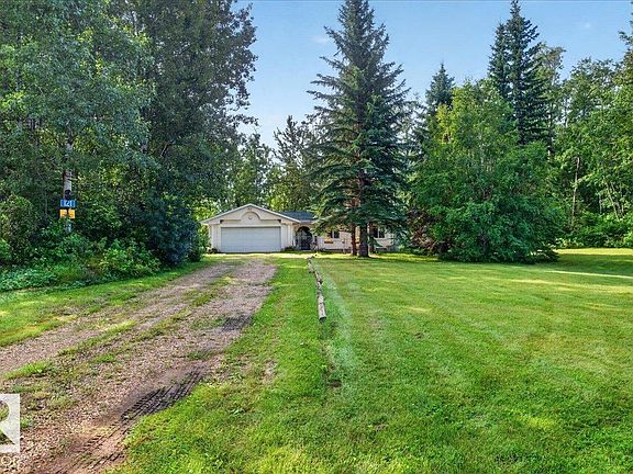 4th image of 51205 Range Road 195 #121