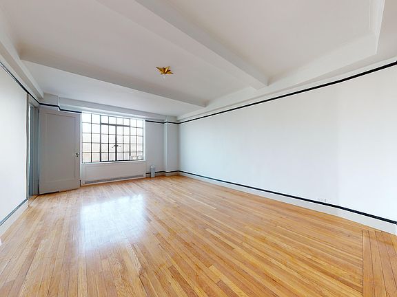 3rd image of 1 Christopher St APT 12F