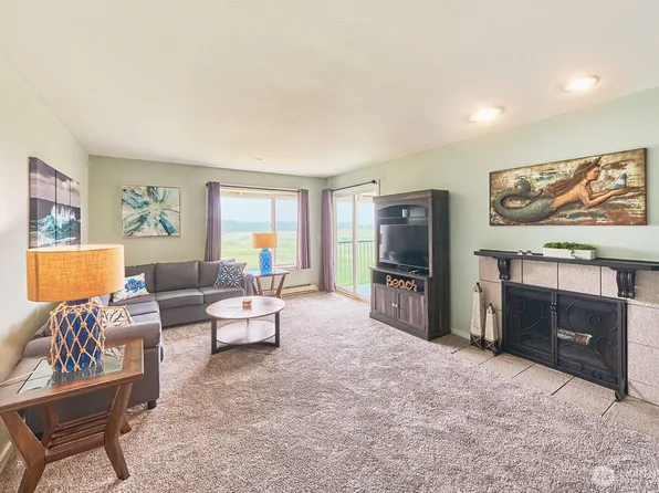 210 26th Street NW #428, Long Beach, WA 98631