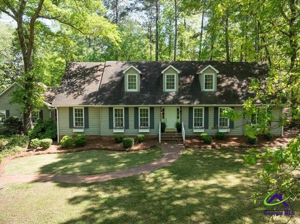 5761 Kentucky Downs Dr, Macon, GA 31210