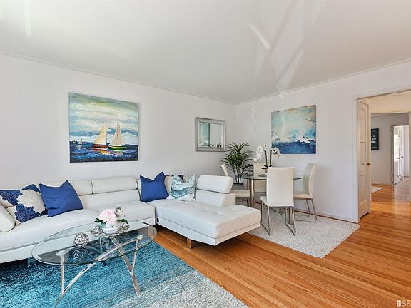 5th image of 27 Stoneybrook Ave