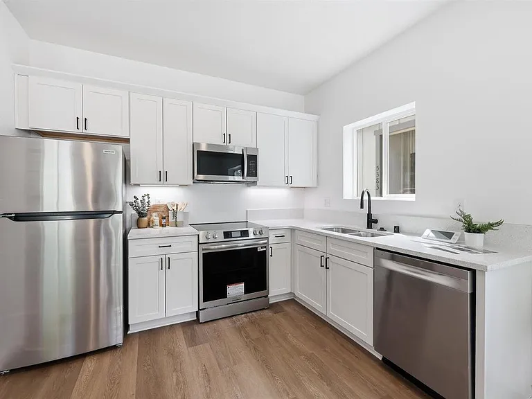 5399 N Lincoln Ct — Photo 5