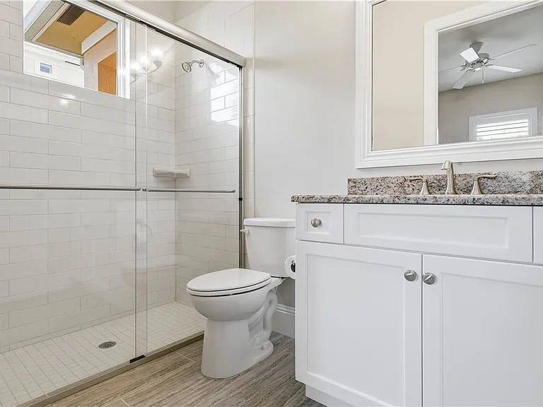 2030 Bridgepointe Cir #112 — Photo 15