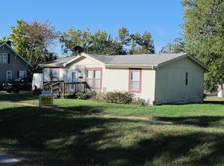 204 N Van Buren St, Albany, MO 64402