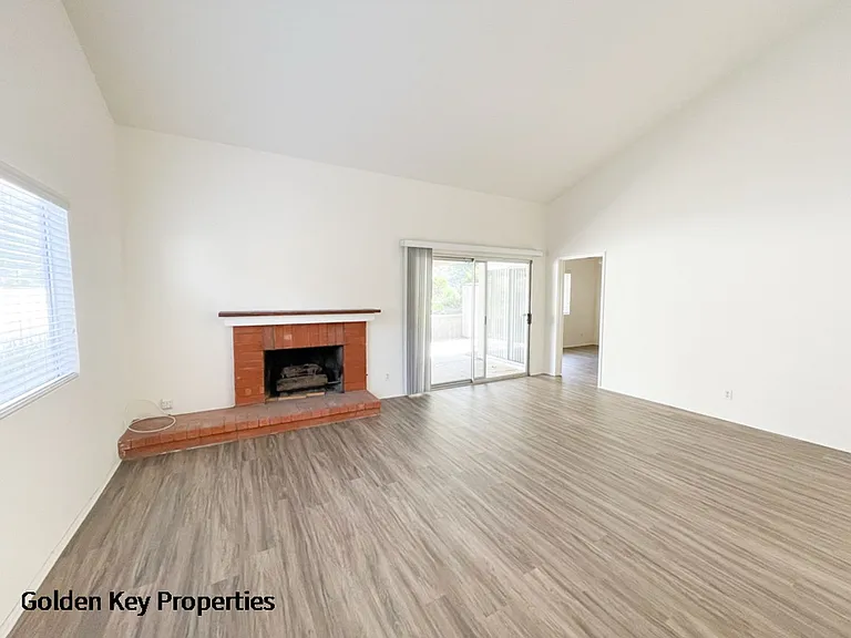 3532 Skyhaven Ln — Photo 4