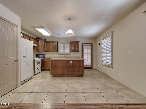 4th image of 14284 Tierra Yamila Ln