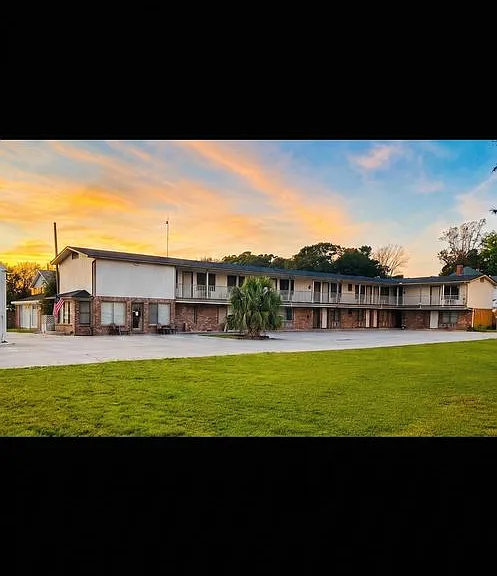 1505 Highway 17 — Photo 9