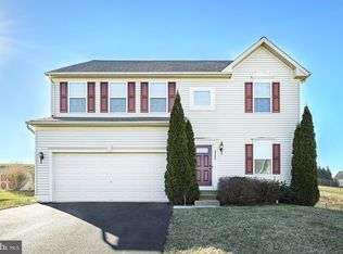 2544 Codorus Ln, Spring Grove, PA 17362