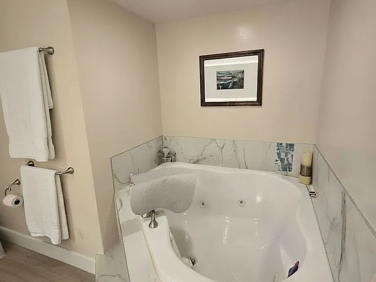 401 N Coast Hwy N #310 — Photo 9