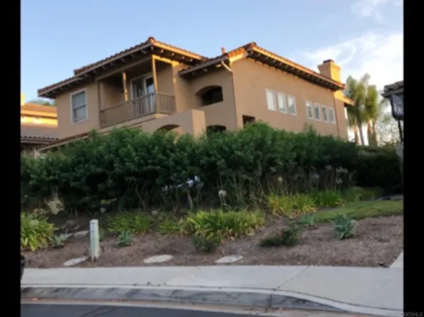 3647 Camino Bajada, Escondido, CA 92025