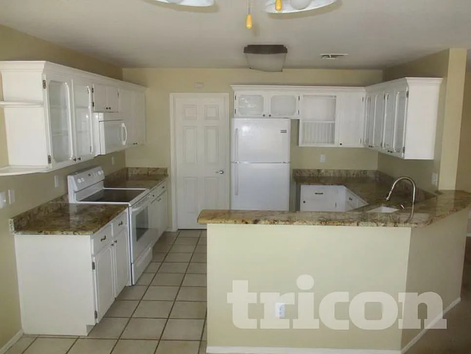 4524 W Gail Drive Chandler AZ — Photo 4