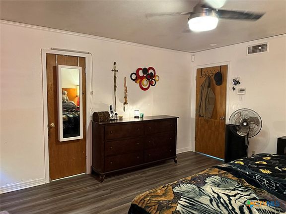 2nd image of 3221 W Avenue R