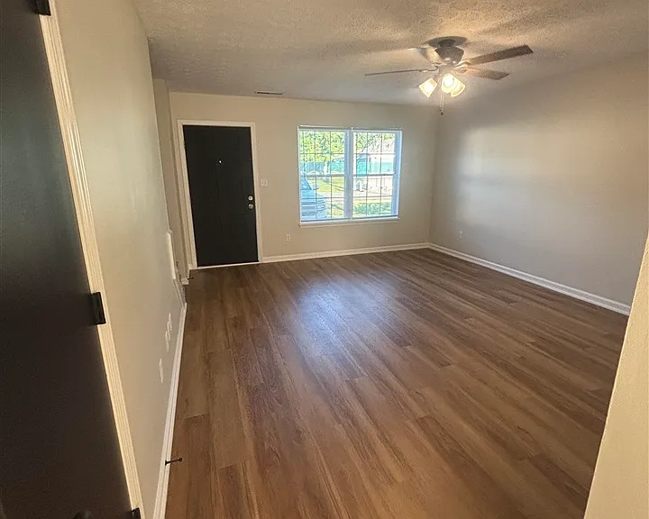 959 Potter Ave #A — Photo 3