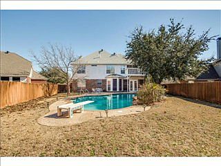4th image of 2517 Brown Dr