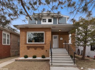 3640 N Oleander Ave, Chicago, IL 60634