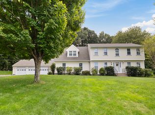 9 Juniper Dr, Farmington, CT 06032