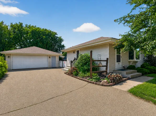 14647 Danbury Ave W, Rosemount, MN 55068