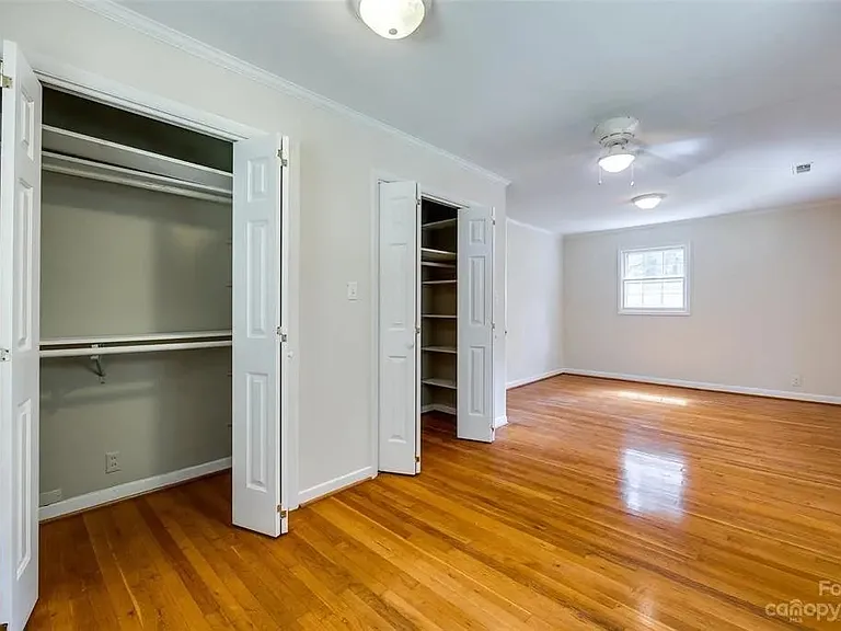 7 Park Dr — Photo 24