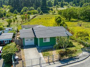 291 Cherry Ln, Rio Dell, CA 95562