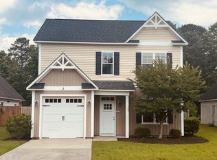 153 Leeward Ln, Hampstead, NC 28443