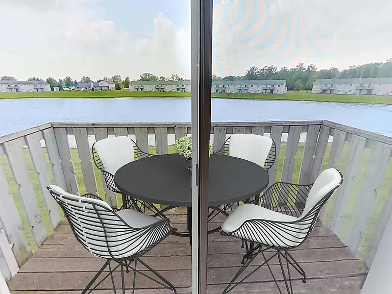 Balcony or Patio