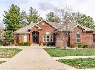 3007 Grand Lakes Dr, Louisville, KY 40299