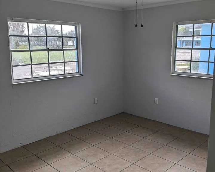 3801 Avenue J NW #E — Photo 9