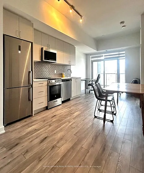 1005 Dundas St E #560 — Photo 9