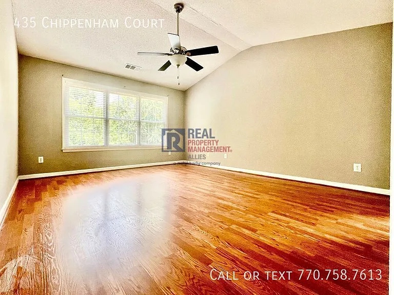 435 Chippenham Ct — Photo 7
