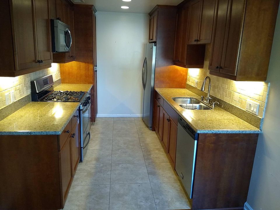2nd image of 1373 Grand Ave