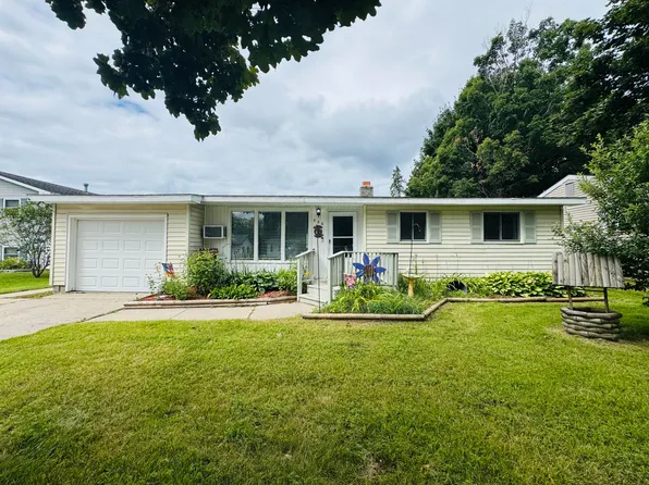 326 N Addison St, Alpena, MI 49707