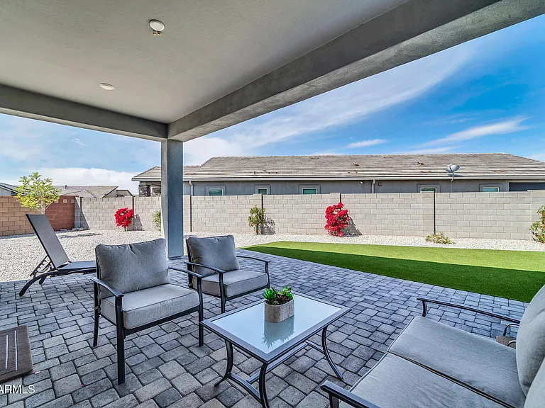 10518 W Albert Ln — Photo 27