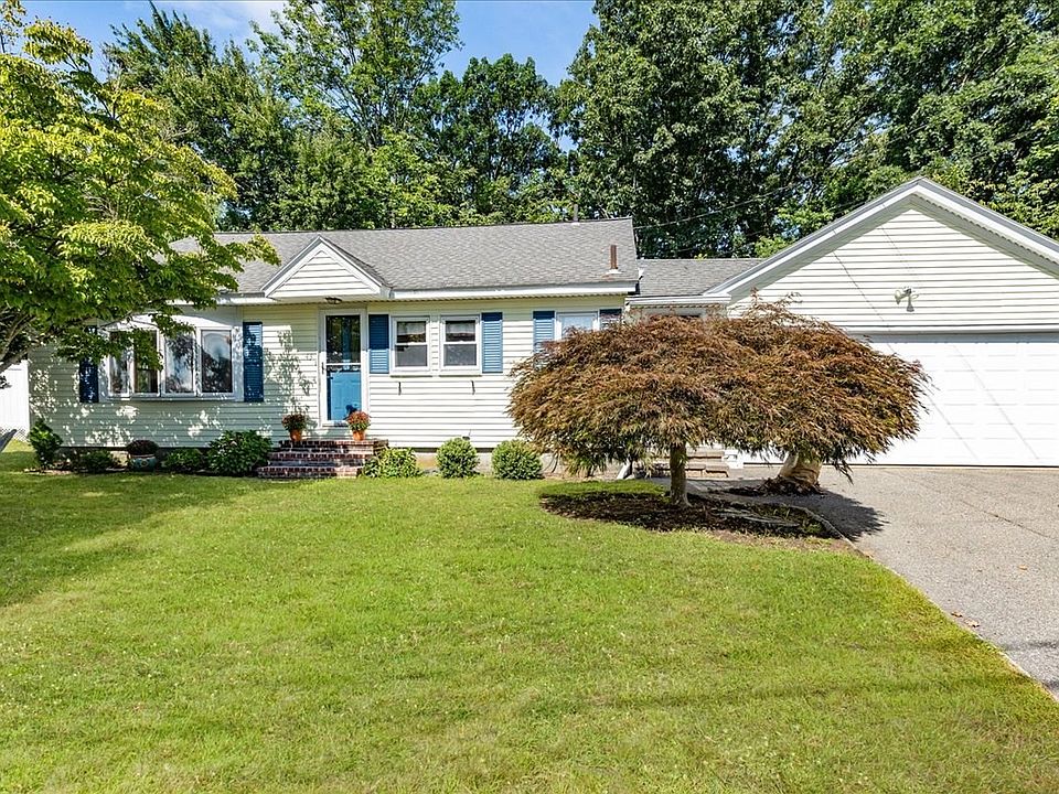 1st image of 43 Crestwood Cir